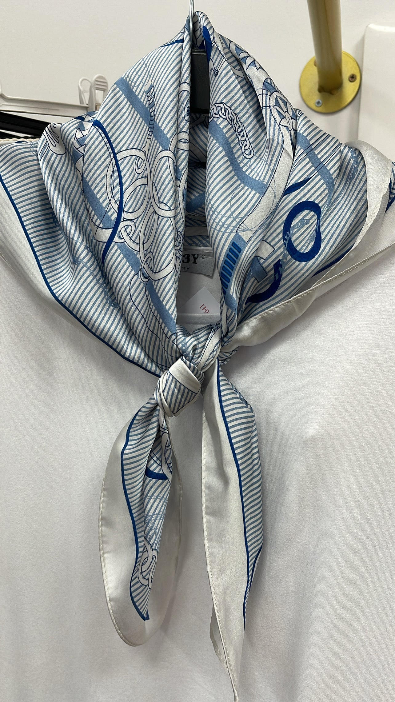 T-shirt bandana