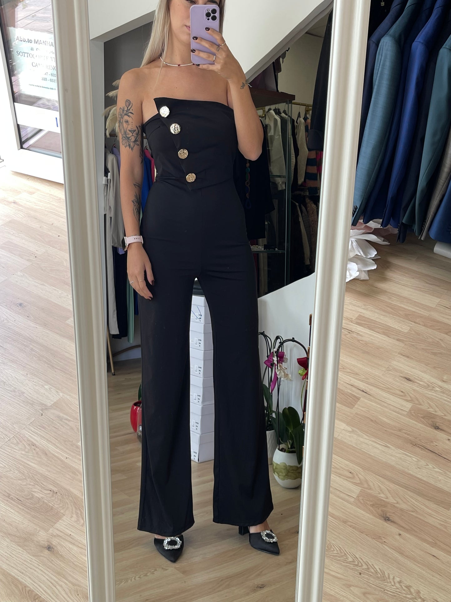 Tuta intera dettagli bottone