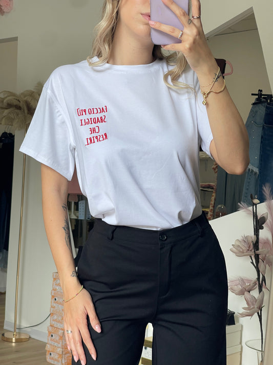 T-shirt “faccio più sbadigli che…”
