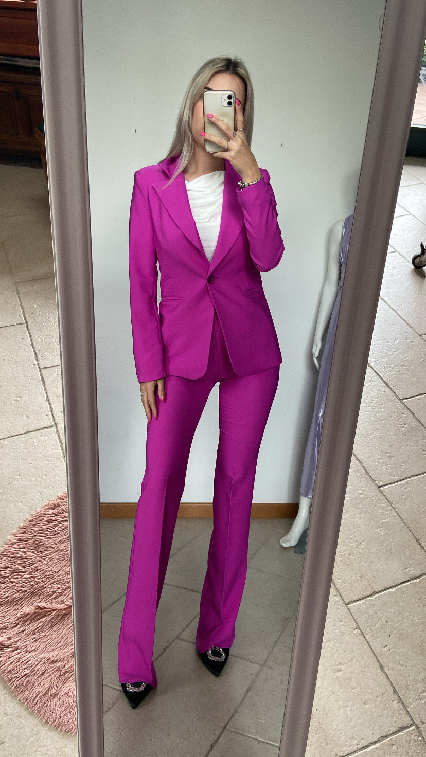 Tailleur pantalone zampa