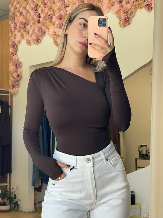 Body cut-out